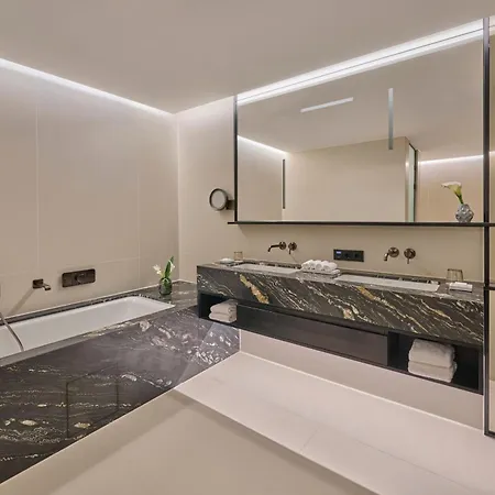 Koenigshof, A Luxury Collection Hotel, 酒店 5*